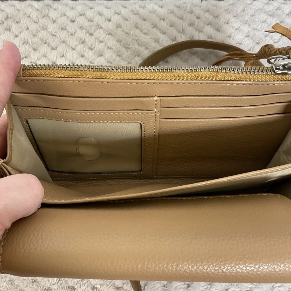 Lucky Brand Genuine Leather Tan Crossbody